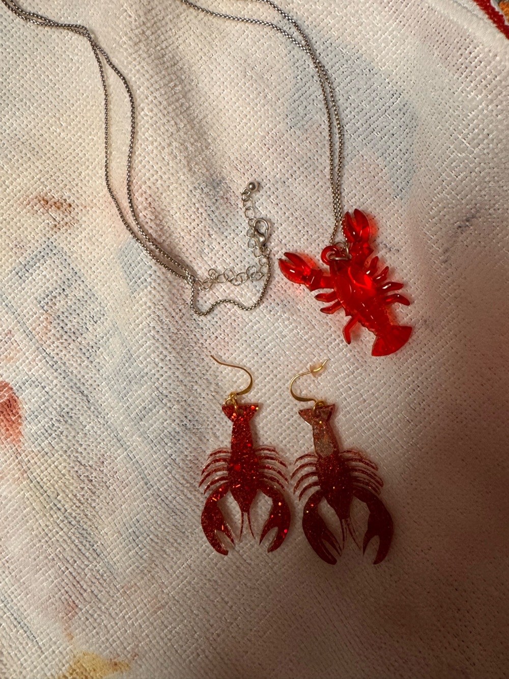 Crawfish Pendant Necklace and Earring Set